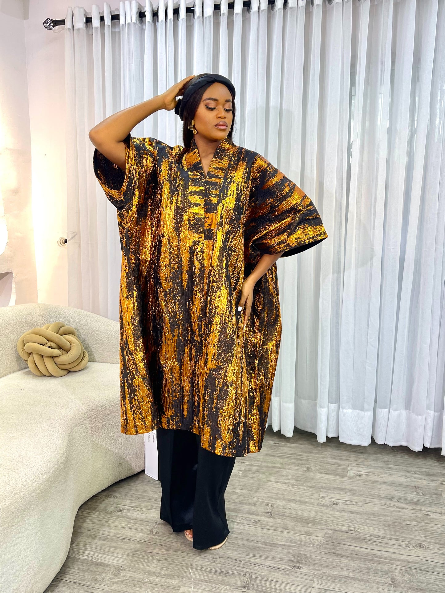 Isioma Set in Black